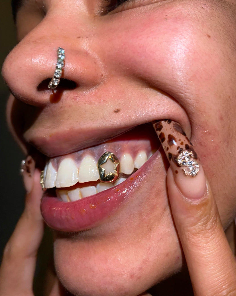 Star Window Cap , Silver, Gold