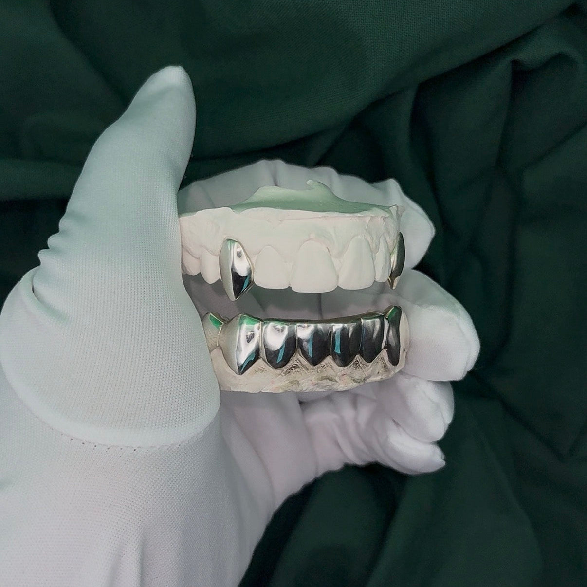 Vampire Fangs + bottom 8 set | “GSG23” set