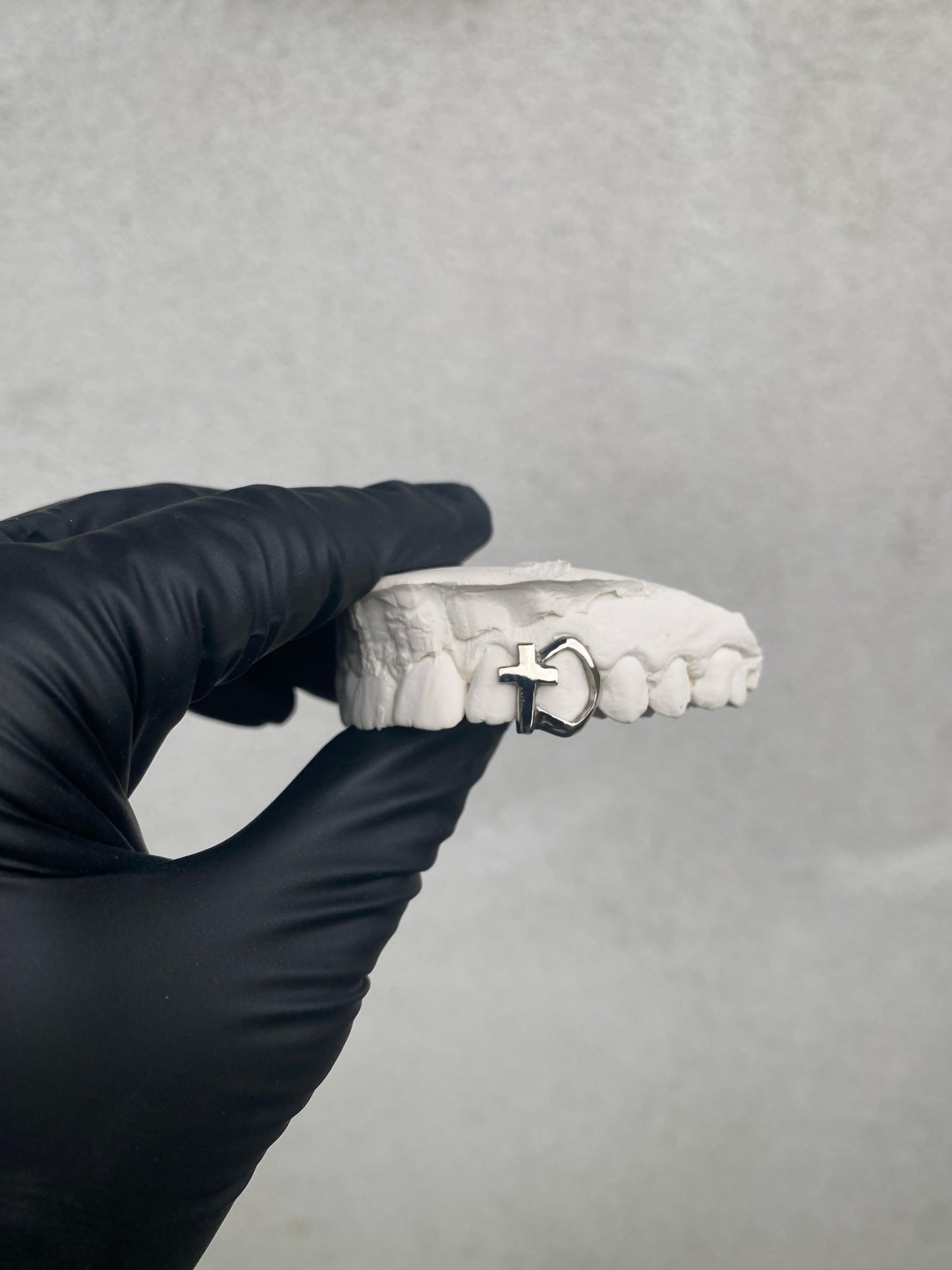 Window Cap | Cross Window Grillz | Silver & Gold Grillz