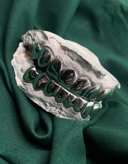 16 set Grillz